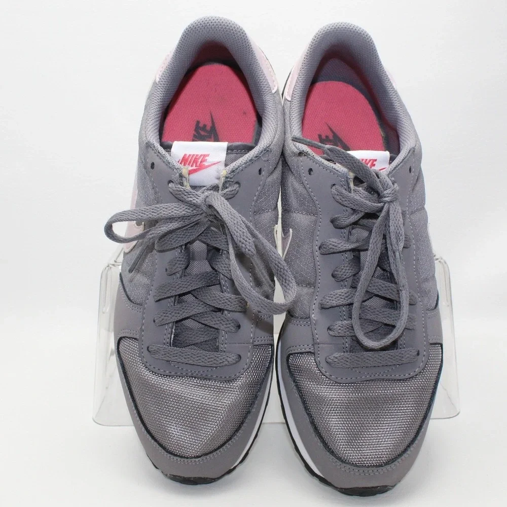 Nike Womens‎ Genicco 844451-004 Gray Casual Shoes Sneakers Size 9.5